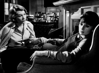Shirley MacLaine y Audrrey Hepburn en La Calumnia, 1961